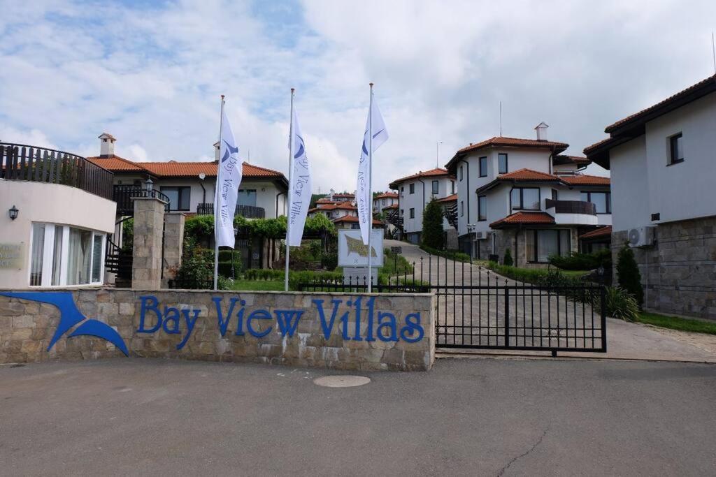 Bayview Nona 1c Kosharitsa